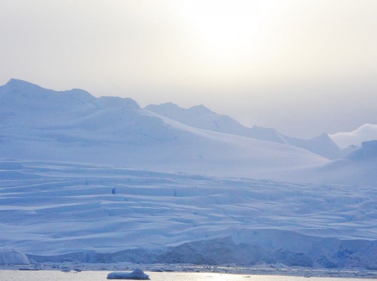 Зимовочный комплекс «Восток» прибыл в Антарктиду