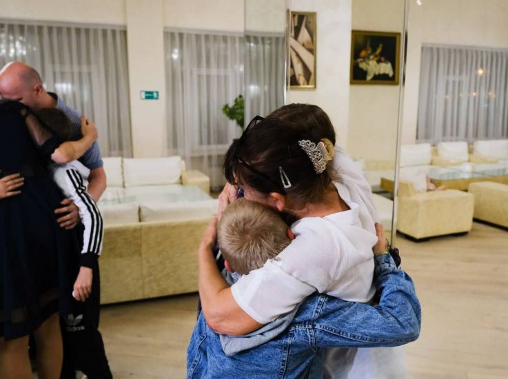 Дети-сироты из Донбасса в Астраханской области обрели приемные семьи