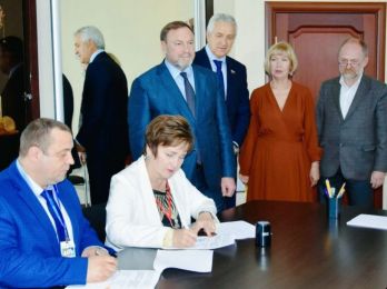 Астраханский и Луганский медицинские вузы  будут сотрудничать