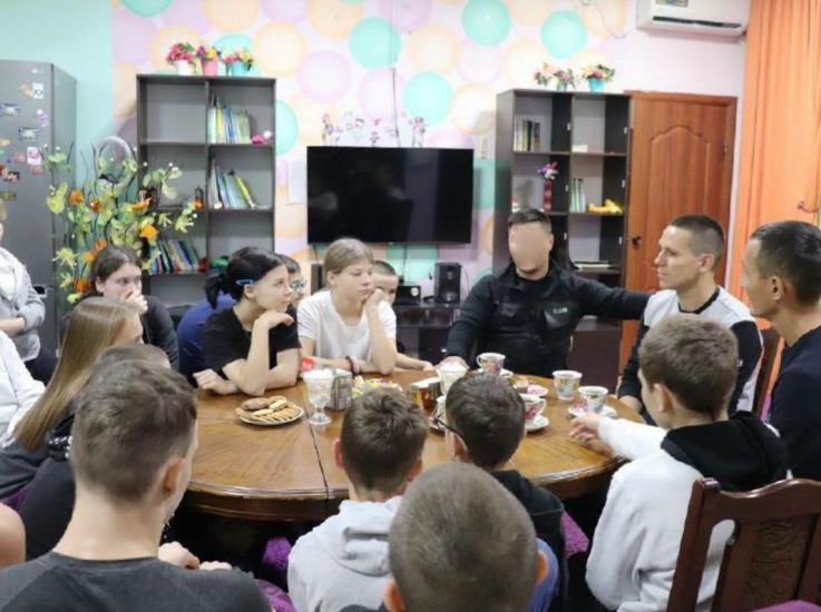 Астраханцы, бойцы СВО, делятся своими историями с подрастающим поколением