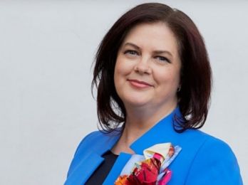 Елена Дыбова: «Возможности и вызовы современного этапа развития креативной экономики»