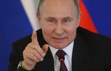 Путин потребовал закрепиться на новых территориях не только военным путем