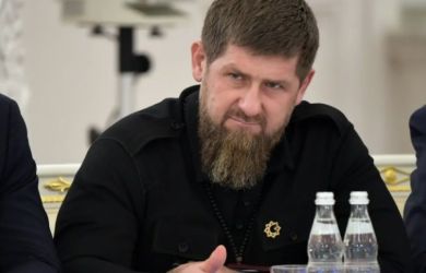 «Гнать с треском»: силовики, задержавшие главу МЧС Чечни, разозлили Кадырова   