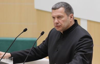 «В будущем это может стать экстремизмом. Закройте канал или не оскорбляйте верующих»: кто обратился к Соловьеву?