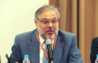 «Отмените НДС, пр***ки! Не надо вешать людям лапшу на уши. Чиновники решили распилить бюджет»: Хазин