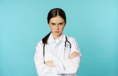 «Шавки низкого социального уровня»: итог скандала с гинекологом Адлера