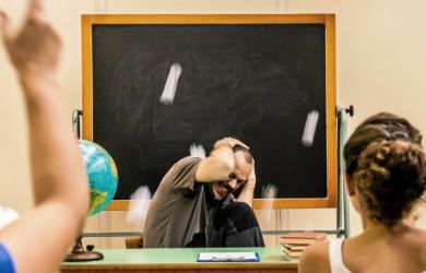 «Малолетний подонок»: Милонов о хаме, который обматерил и угрожал уволить учителя. А так же чем закончилась эта история