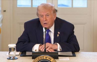 Трамп объявил себя и.о. президента Венесуэлы: держит две страны сразу — наглость или фарс?!