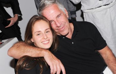 Скандал века: секретные письма Эпштейна организатору ПМЭФ: «Русская девушка шантажирует нью-йоркских боссов»