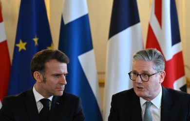 Эксперт о Стармере и Макроне: «Водоросли вместо мозгов». Укрофюрер обнаглел. ВСУ лопатят миллиарды: главное к 21:00