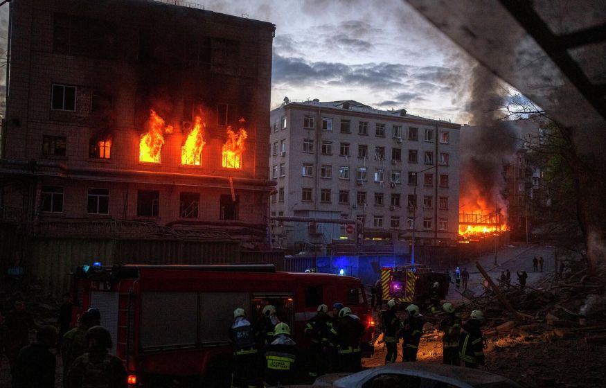 Огненный ад в Киеве: метро переполнено. Тень ядерной угрозы. Батька жёстко осадил НАТО. Трамп опозорил Зеленского