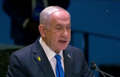 Царьград: «Переделывайте!» Третье видео Нетаньяху — руки опять подвели, кольцо исчезло