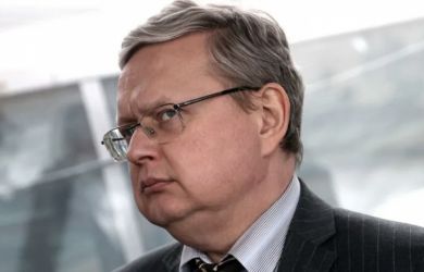 Золото России уплывает в офшор: Делягин нашел следы США в законе «ЕР» о заповедниках и золоте