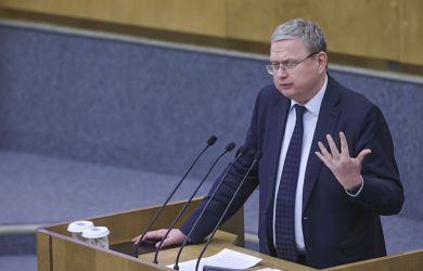 Бизнес хочет рабов, а не роботов? Почему мигранты выгоднее - Делягин