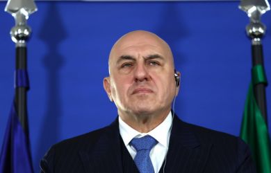 Министр обороны Италии предупредил о ядерной катастрофе: США и Иран на грани?