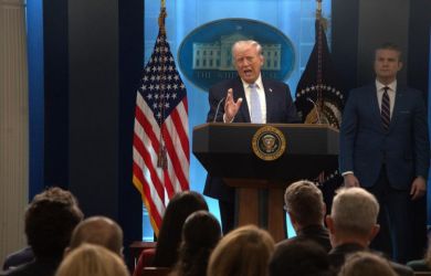 США сажают военных за правду об Иране: Трамп в ярости, ФБР грозит тюрьмой