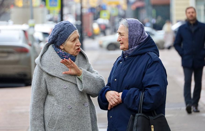 «Пенсии в два раза ниже зарплат мигрантов: Влачат нищенское существование»: в Госдуме требуют объяснений