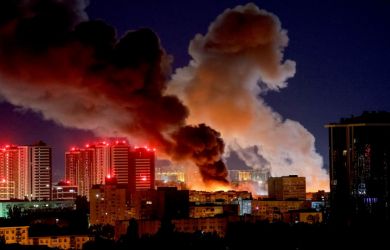 Киев в огне. «Прилёт по Верховной раде». Жирные цели и мосты — Куда реально прилетело?