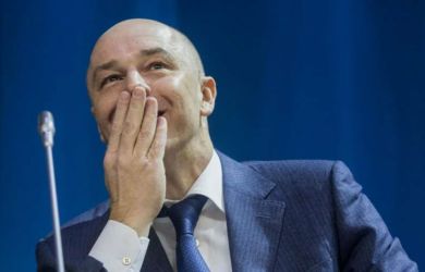 Минфин резко забирает валюту с рынка? На покупки направят почти 280 млрд рублей - как это понимать?