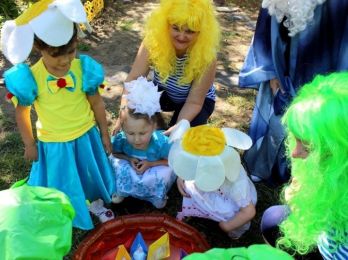 В Астраханской области организован летний досуг детей из Донбасса