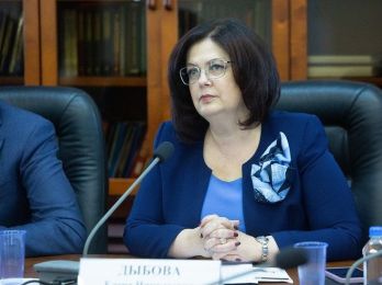 Елена Дыбова: «Отмена ежегодного подтверждения видов деятельности освободит бизнес для роста»