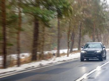 Весенние дороги, «подснежники» и сосульки: почему КАСКО весной — лучший друг автомобилиста